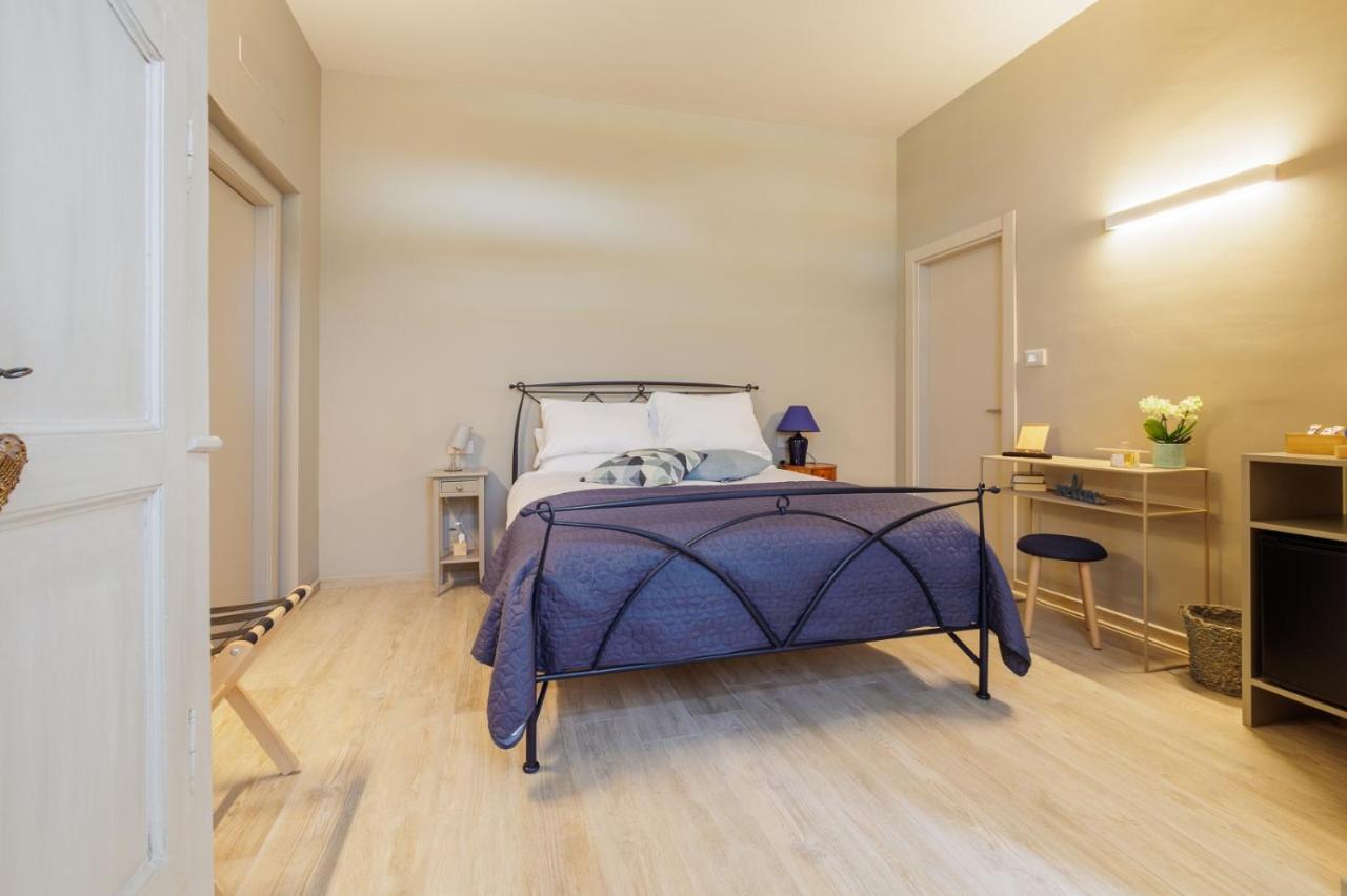 Interno 6 Guest House Cuneo Dış mekan fotoğraf
